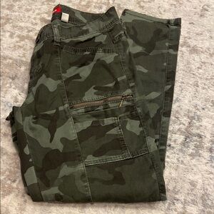 Woman’s Camouflage Cargo Pants